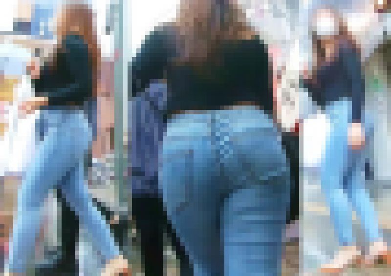 No.798どエロイ肉厚巨尻が今にもデニムからはち切れそうなお姉さんに密着取材 サンプル画像