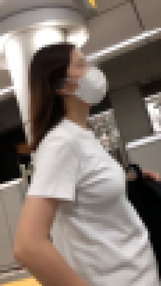 追い抜き際の眺め107　サンプル画像1