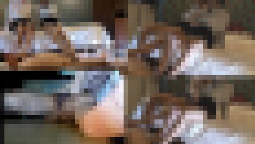 レズビアンの足責め２　足舐めと足コキダブル責め　サンプル画像2