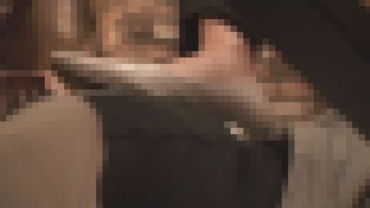 みくちゃんのゲームペダルでM男の顔面踏み踏み舐め舐め　スーツパンプス編　サンプル画像2