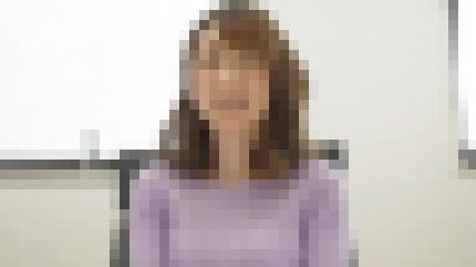 童顔の36歳人妻が他人棒で激しく突かれ体をビクつかせて喘ぎまくる サンプル画像