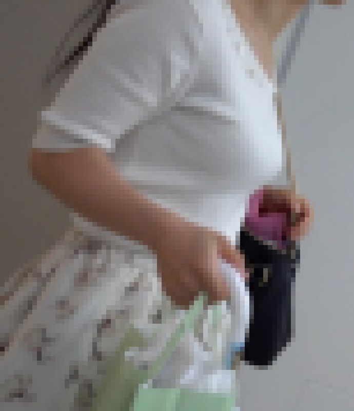 おかず862(ニット乳のエロさ!!パイ揺れアフター5な乳OL様) サンプル画像