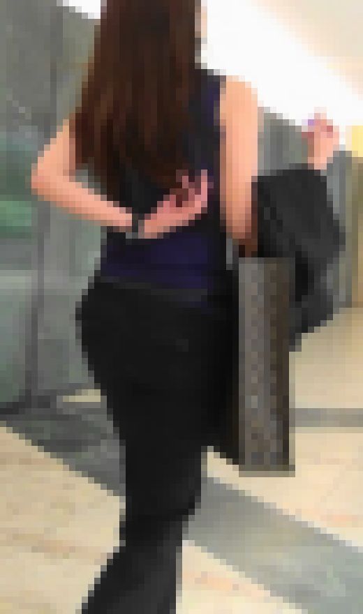究極のパンツスーツ美女　サンプル画像1