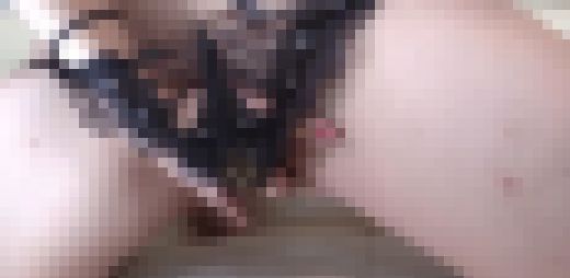【素人スマホ撮影】衝撃の裏コミケに潜入成功でシコシコたいむ。　サンプル画像3