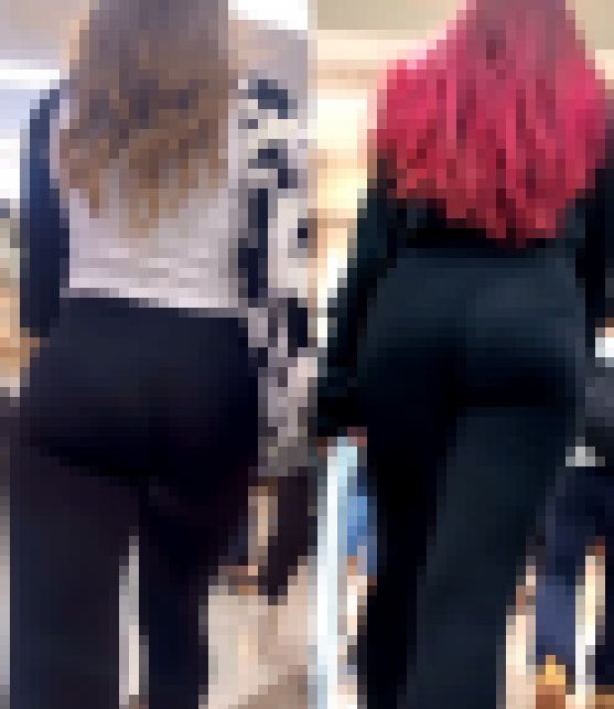 レギンスパンツでムチムチな美女2名セット② サンプル画像