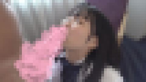 色白巨乳美女に生ハメして大量口内発射！！ サンプル画像