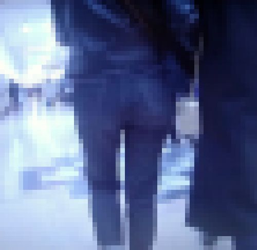 清楚系激カワ美女の物凄くプルプル感のある美桃尻がタイトデニムモッコリさせてエロ過ぎる　サンプル画像2