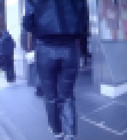 清楚で色っぽい美人お姉さんが超ピタピタなレザーパンツ履いてTバック美爆尻を食い込ませて歩く姿がヤバい　サンプル画像3