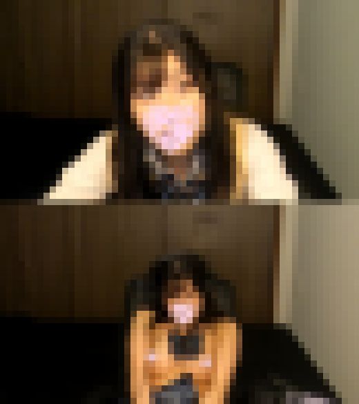 ［PCカメラ盗撮］ネカフェの個室でオナニーする無防備な女の子＃2　サンプル画像1