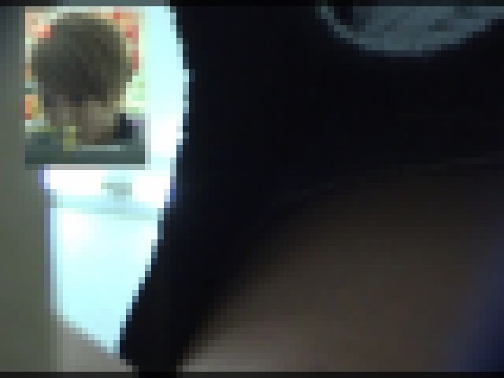 無防備!_コンビニ_立ち読みGALパンチラ #005 サンプル画像
