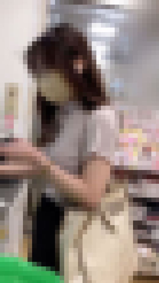 お買い物中の眺め40Re　サンプル画像1