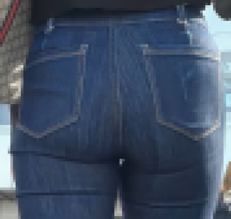 【4K60fps】尻撮りその１４ サンプル画像