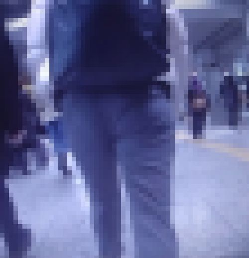 清楚美人OLの尻肉に食い込むタイトスラックスがイヤらしい　サンプル画像3