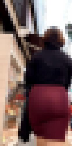 ムチムチタイトスカート美女　サンプル画像1
