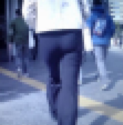 清楚系の美人OLがストレッチピタパン履いて大きなお尻ムニュらせて歩いてるよ サンプル画像