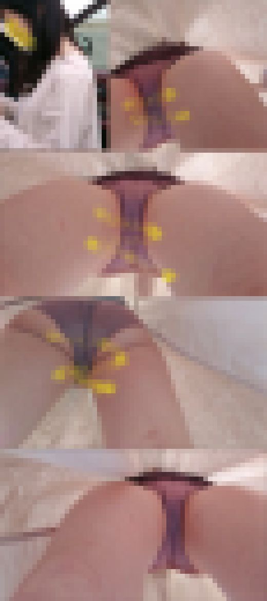 スーパーの駐車場で出会った近所のママさんパンチラ 9　サンプル画像1