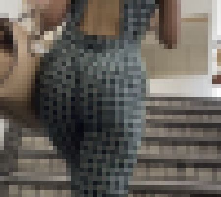 《4K・高画質》「プルプルだろうなぁ 縦横無尽に超やわらかそうに動くお尻のお肉」 サンプル画像