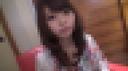 人形のような19歳女子大生が弱点の膣奥を突かれ虚ろな目をして喘ぐ サンプル画像