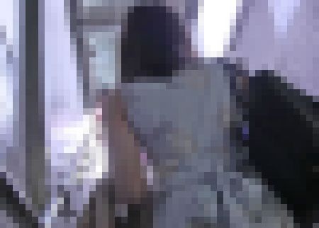 ワンピ後ろ姿　サンプル画像2