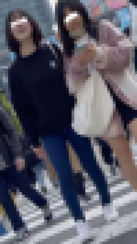 097 口にピアスをつけた美女大学生のスキニー姿 サンプル画像2