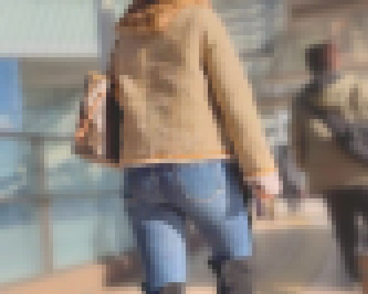 ムラムラする朝からパッツン美尻をムニュらせる!ブーツでスケベさを演出しながらパンティラインで男を誘惑!下品なデニム お姉さん編 サンプル画像