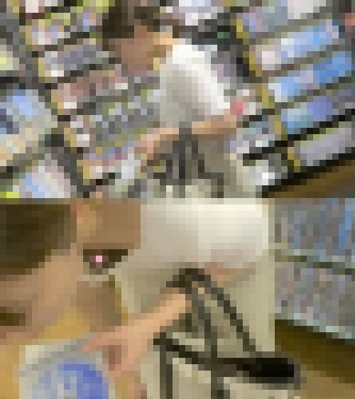 【再編】胸元の殿堂vol.165　お買い物中の美女の胸ちら。浮ブラから可愛いちっぱい丸見え サンプル画像