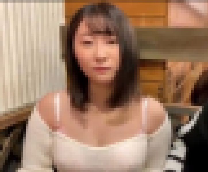 勤めてる会社の仲間に、彼女を紹介して、やりたい放題やってもらった！ サンプル画像
