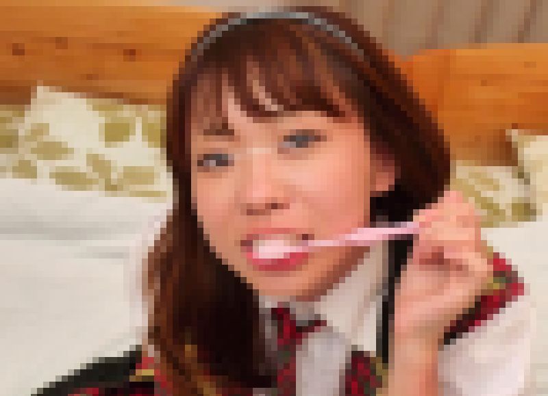 ◆素人投稿動画 アイドルになりたいエロA●Bコスプレイヤーさんが精子をごくごく飲んじゃいます 【Part.07:連続口内発射でザ サンプル画像