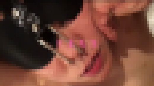 【個人撮影】顔弄り　乳首吸引　鼻フック　ベロフェラ　サンプル画像3