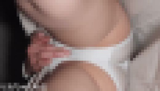 #01 電車で痴かんされちゃいました...ミニスカ白下着　サンプル画像3