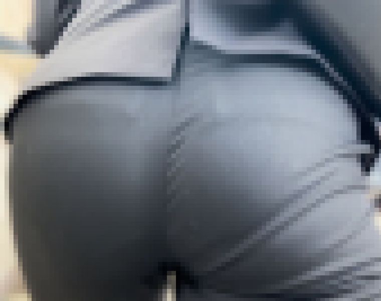 歩行記録0055「引き締まったヒップのリクルートスーツ女子」(2名) サンプル画像