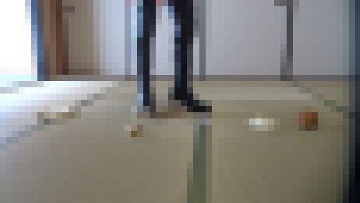 ニーハイブーツでフードクラッシュ　サンプル画像1