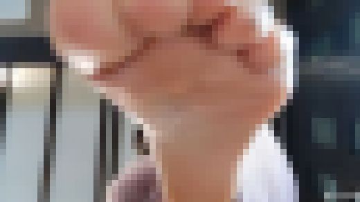 高橋凛ちゃんの靴脱ぎ、顔踏み（主観映像）　サンプル画像2