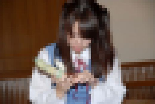 ◆素人投稿動画 元空手〇〇の部ガチ日本一の強くてかわいいコがザーメン飲みまくりです 【Part.02：かわいい制服でバイブオナニ　サンプル画像2
