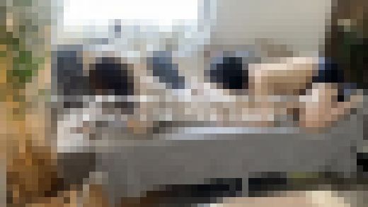 男子に人気の女子大生ありさ様が専属舐め犬M男を家に呼んでご奉仕させる(本編顔モザイク無し)[舐め犬]　サンプル画像3