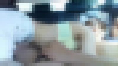 綺麗なお姉さんは好きですか？こんな美女に車内でフェラ抜きされ初老大興奮!!美味しそうに最後は口内射精　サンプル画像1