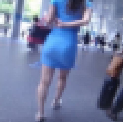 超ハイスペック激エロセクシー美女が極薄タイトワンピ着てTライン浮かせながら歩いてるよ サンプル画像