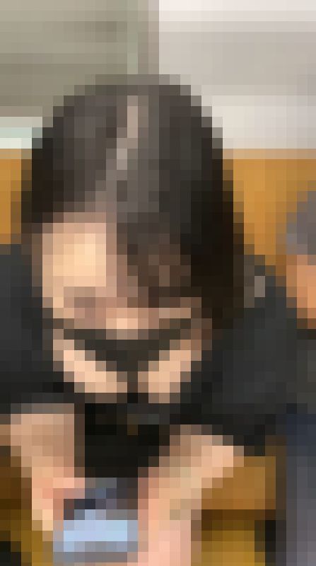 ムッチリお姉さんの胸元 サンプル画像