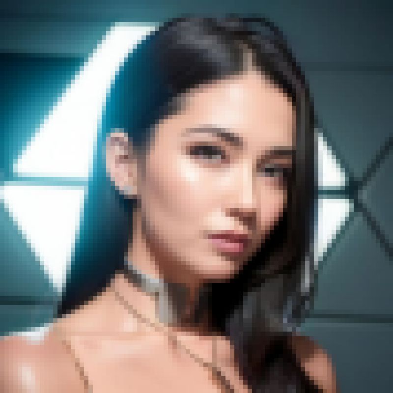 image1-2 世界で最も美しいグラビアアイドルをご紹介いたします。セクシーなランジェリーの美しさは、官能的な世界にあなたを招 サンプル画像