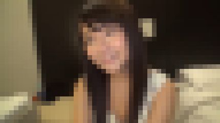 童顔で美巨乳の18歳女子大生がいつもは吹かない潮を大量に放出 サンプル画像