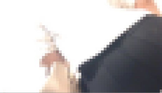 【熟女のお尻＆娘のお尻】ケツの形丸わかり黒スキニー　親子丼にはまだ早い？　サンプル画像3