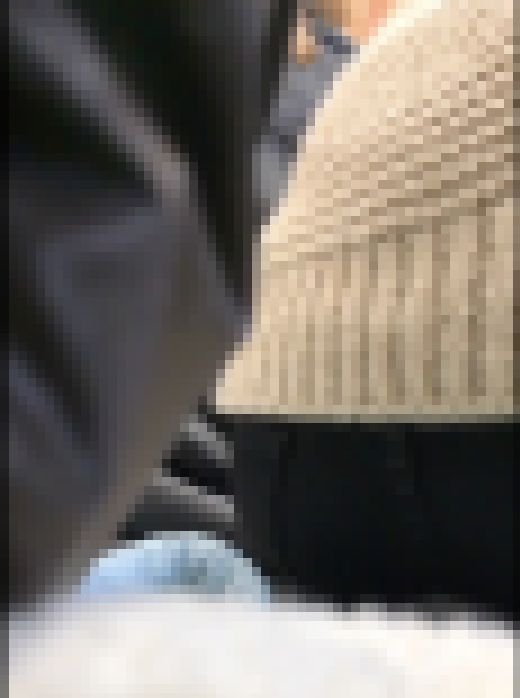 【お遊戯会ママのケツ】女子アナ似の美人ママ巨尻を後から視○ くんかしながらボッキ撮影w　サンプル画像2