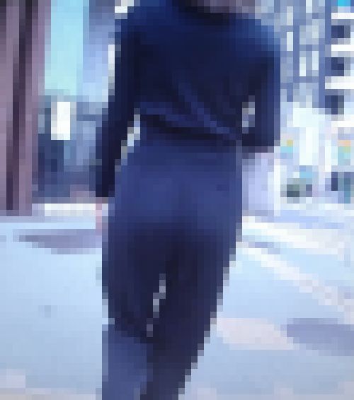 超ハイスペック極上スタイル抜群美女がピタパン履いて美桃尻プリプリさせて歩いてるよ　サンプル画像3