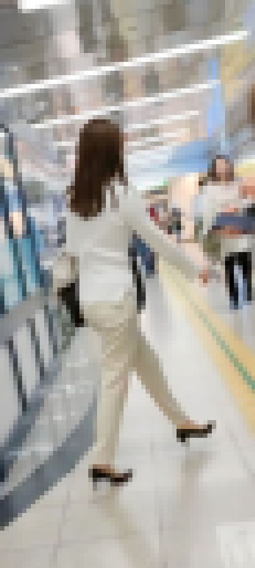 美人OL魅惑のクッキリパン線 サンプル画像1