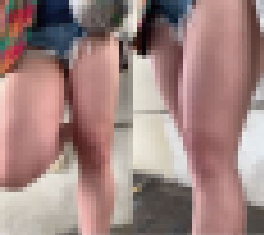 寒いならそんなショーパン履くなかれ！！鳥肌生脚ラッキー接写　サンプル画像3