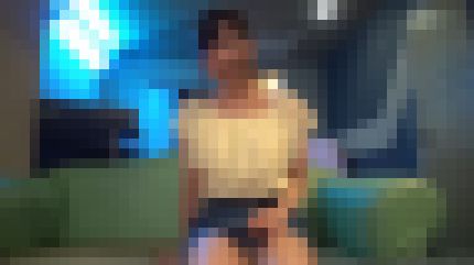 童顔美巨乳の22歳水泳コーチがマン汁を白濁させるほどビショ濡れになって喘ぐ　サンプル画像1