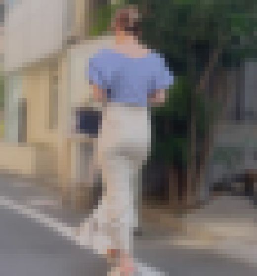 色白セレブのワガママなデカ尻！ジューシーな出っ尻をたっぷり見せつけて男を挑発！ 下品なタイトスカート セレブ編　サンプル画像1