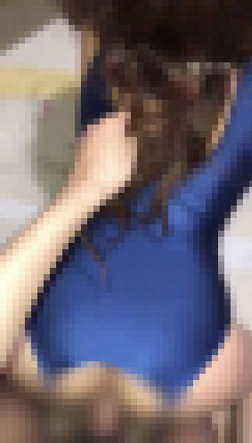 声を押し殺しておもちゃ攻めとハメ撮り💜　サンプル画像1