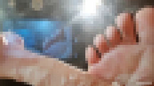 萌音様・美香様の素足・Wディルド踏み（足下映像）　サンプル画像3