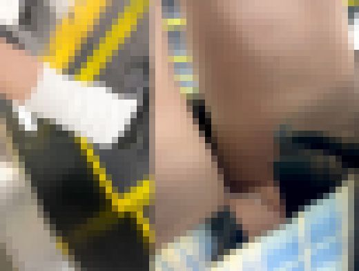 ［盗撮日記］制服女子への執着2　サンプル画像3